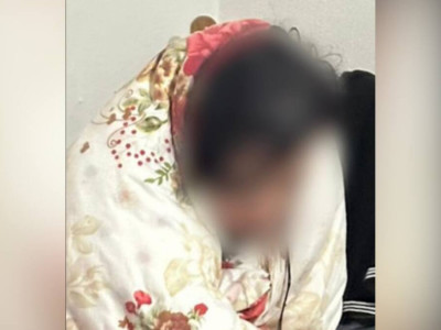 Алматыда полиция ауладағы әжетханаға құлап кеткен қызды құтқарып қалды