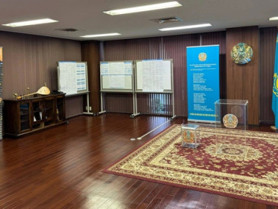 Оңтүстік Корея мен Жапониядағы қазақстандықтар референдумда дауыс беруді бастады