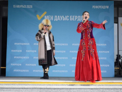 Түркістандықтар саяси науқанды мерекеге айналдарды