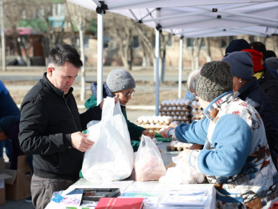 Атырауда республикалық референдум күні ауыл шаруашылығы өнімдерінің жәрмеңкесі ұйымдастырылды