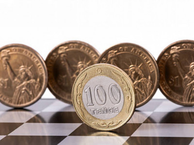 Биржада доллар бағасы 486 теңгеге дейін түсті