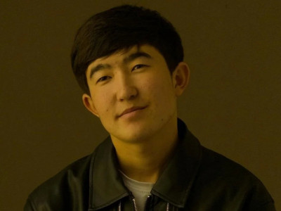 "Орныңды таппай жүрсің": Қойшы бала ағасына ән арнады (ВИДЕО)