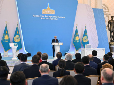Президент Конституцияны қабылдауға арналған салтанатты жиынға қатысты