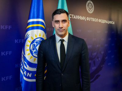 Давид Лория қызметінен кетті