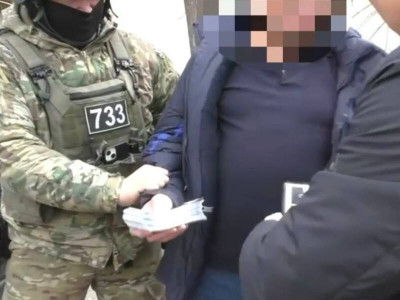 Тараз тұрғынынан 5 млн теңге бопсалаған күдікті ұсталды