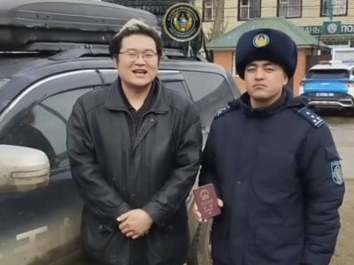 Қытай азаматы қиын жағдайда көмектескен қазақстандық полицейге алғыс айтты