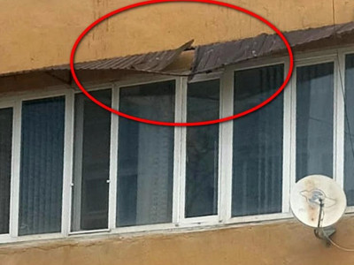 Ақтауда бойжеткен бесінші қабаттан секіріп кетті