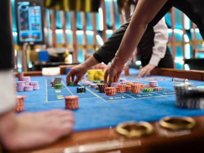 Ұлытауда құмар ойынға бәс тіккен 36 мемлекеттік қызметкер анықталды