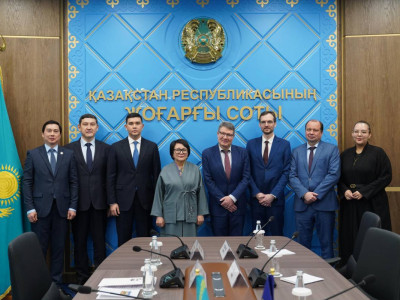 Еуроодақ делегациясы Жоғарғы Сотта болды