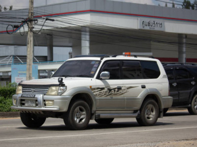 Toyota Land Cruiser алып беремін: Алаяқ Астана тұрғынынан 20 млн теңге алып кеткен