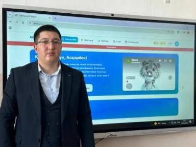 Астаналық мұғалім оқушылардың білім деңгейін арттыратын жаңа жүйе әзірледі