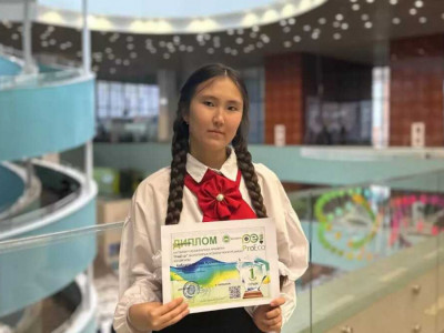 10-сынып оқушысы пластик қалдықтан эко-асфальт өндіру технологиясын ойлап тапты