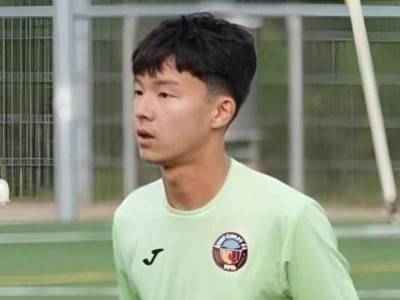 15 жастағы қазақ баласы әйгілі "Барселона" футбол клубымен келісімшартқа отырды