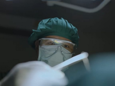 Ақтөбеде ота жасатқан адамның тамағында дәке қалып қойған (ВИДЕО)