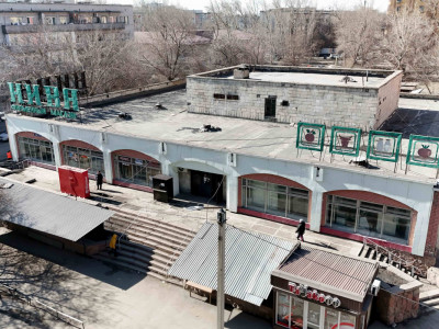 Абай облысының әкімі Семейдегі сауда үйлерінің жай-күйін тексерді