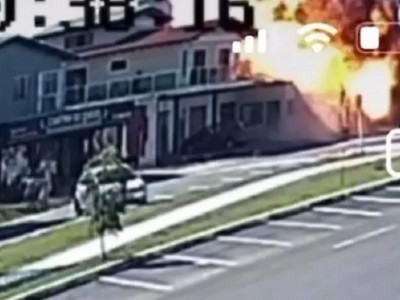 Бразилияда ұшақ тұрғын үйге құлап, үш адам қаза тапты (ВИДЕО)