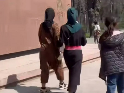 Алматыда тәртіп бұзғаны үшін ұсталған жасөспірімдер ел аумағынан шығарылды