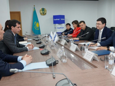 Allur мен «Қазпошта» АҚ көлік қызметтері мен логистиканы бірлесіп дамытады