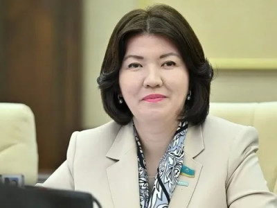 Пәндік тест тоқтатылады: Министр мұғалімдерге жақсы жаңалық айтты