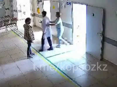 Астанада пациент фельдшерге шабуыл жасап, қашып кеткен