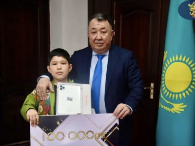 Жас өнерпаз Париждегі байқауда жеңімпаз атанды