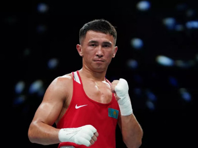 Махмұд Сабырхан Азия чемпионы атанған боксшы қызға көрімдік берді (ВИДЕО)