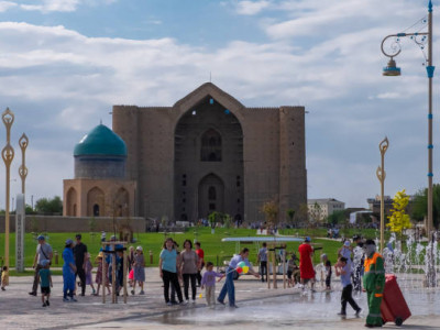 Ұлы тұлғаларды ұлықтау жұмысына тың серпін беру аса маңызды – Президент