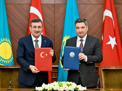 Олжас Бектенов пен Түркия вице-президенті үкіметаралық комиссияның отырысын өткізді