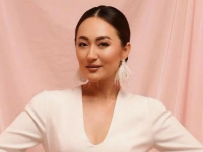 «Әйелдердің миын ашытып болдыңыздар»: әнші Бақыт Тұрман коучтарға үн қатты (ВИДЕО)