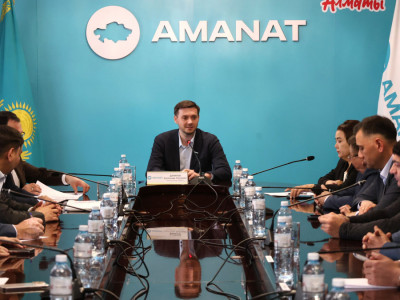 Алматыда «AMANAT» бастауыш ұйымдарының рөлі талқыланды