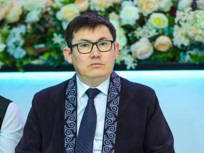 «Командалық айтыс – жай сайыс емес, тұтас рухани құбылыс» – Еркебұлан Жаулыбаев