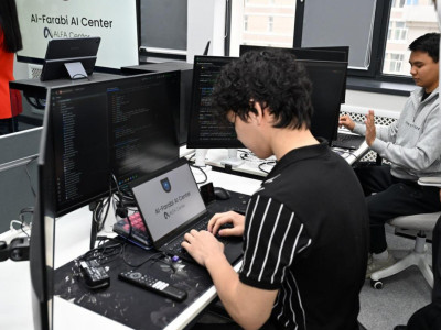Қазақ ұлттық университетінде AI зертханалары ашылды