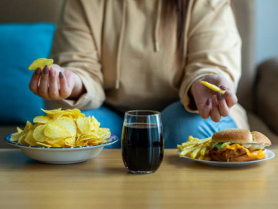 Зиян тағамға деген құмарлықты басудың күтпеген тәсілі табылды