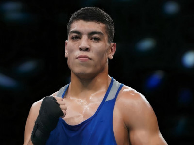 Қазақстандық боксшы әлем чемпионын жеңіп, халықаралық додада сенсация жасады