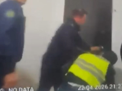 Құлсарыда балалар дер кезінде полиция шақырып, аналарын құтқарып қалды