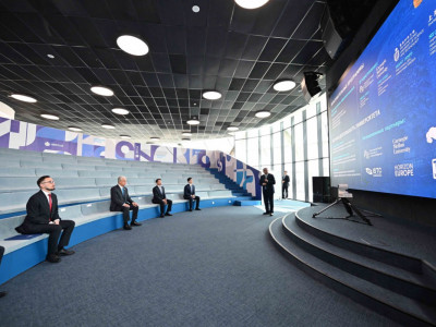 Мемлекет басшысына AI Research University тұжырымдамасы таныстырылды