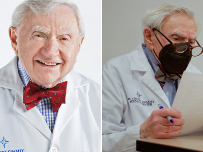 Ең қарт дәрігер: 103 жастағы АҚШ азаматы Гиннестің рекордтар кітабына енді