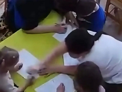 Теміртауда тәрбиеші сәбидің бетінен жұдырықпен ұрған (ВИДЕО)