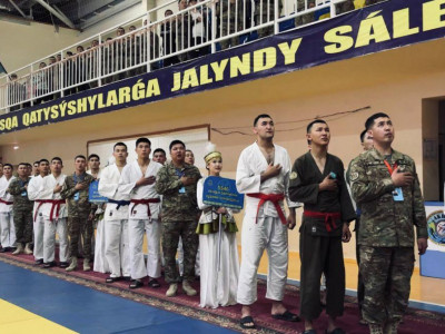 Ақтауда ұландықтар арасында жекпе-жек ұрысынан чемпионат басталды