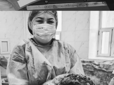 Семейде дәрігерлер науқастан салмағы 6 келіден асатын ісікті алып тастады