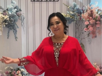 «Наркоздың күші тарап жатыр»: Гүлзира Айдарбекова отасы сәтті өткенін айтты