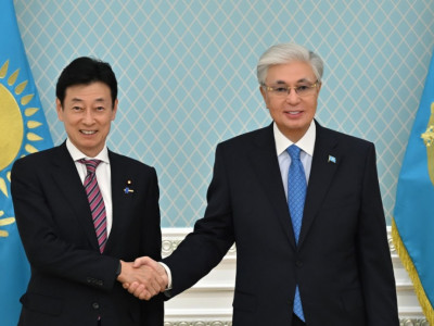 Президент Жапония Парламентінің Қазақстанмен достық лигасының төрағасымен кездесті