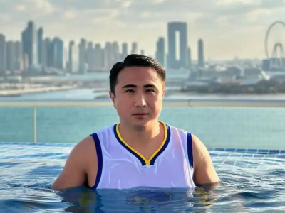 "Паспортымды алып қойды": Шетелде ұсталған Қайсар Қамза ел алдына шықты (ВИДЕО)