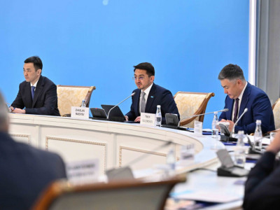 Қасым-Жомарт Тоқаев: Қазақ тілін заманауи цифрлық жүйелерге толық кіріктіру керек