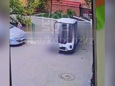 Астанада бір жастағы сәбиді көлік қағып кетті