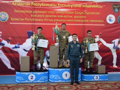 Ұлттық ұлан қызметкерлері арасында қоян-қолтық ұрыстан чемпионат өтті