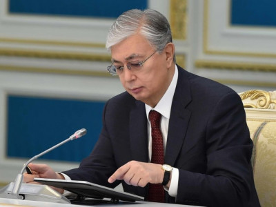 Президент Түркістандағы саммитке үлес қосқан азаматтарды марапаттады