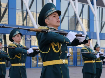 Елімізде әскери оқу орындарының түлектеріне әскери атақ беру тәртібі өзгерді