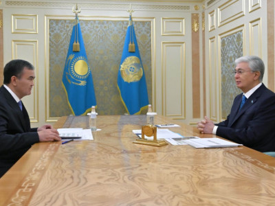 LRT, тұрғын үй, аурухана, мектеп: Астана әкімі Президентке есеп берді