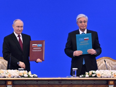Қасым-Жомарт Тоқаев пен Владимир Путин бірлескен мәлімдеме қабылдады